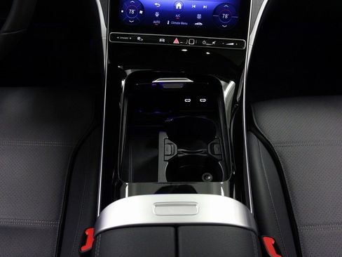 Certified 2025 Mercedes-Benz C 300 4MATIC Sedan image 16