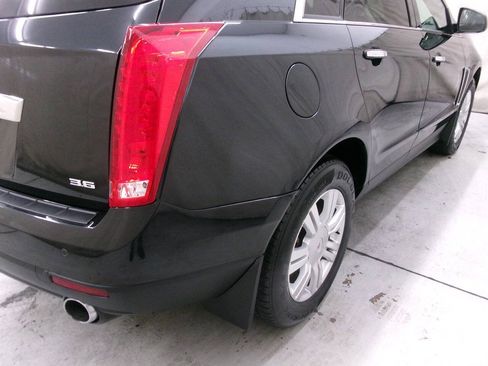 Used 2014 Cadillac SRX Luxury w/ Driver Awareness Package AWD/4WD image 8