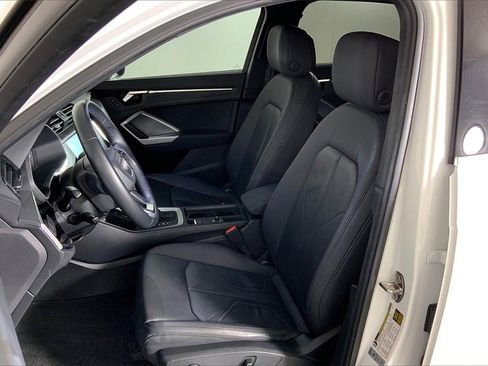 Used 2020 Audi Q3 2.0T Premium w/ Convenience Package image 24