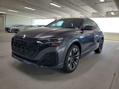 Used 2025 Audi Q8 Premium Plus AWD/4WD image 4