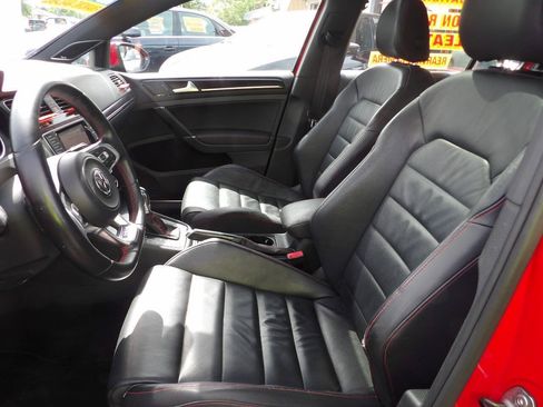 Used 2015 Volkswagen GTI S FWD image 9