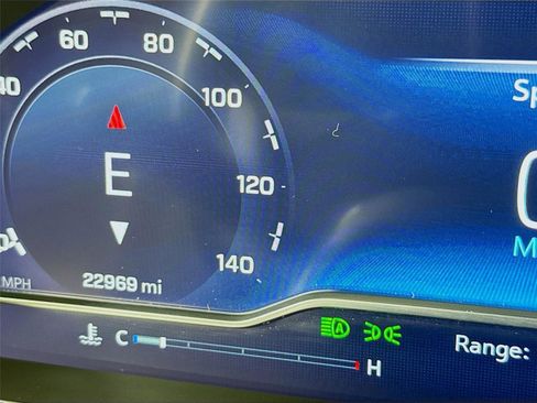 Used 2024 Chevrolet Silverado 1500 RST w/ RST All Star Premium Package AWD/4WD image 2