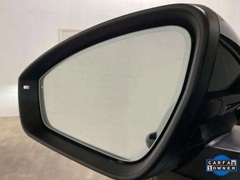 Used 2023 Audi Q4 e-tron Premium Plus w/ Premium Plus image 92