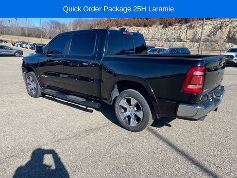 Used 2022 RAM 1500 Laramie AWD/4WD image 4