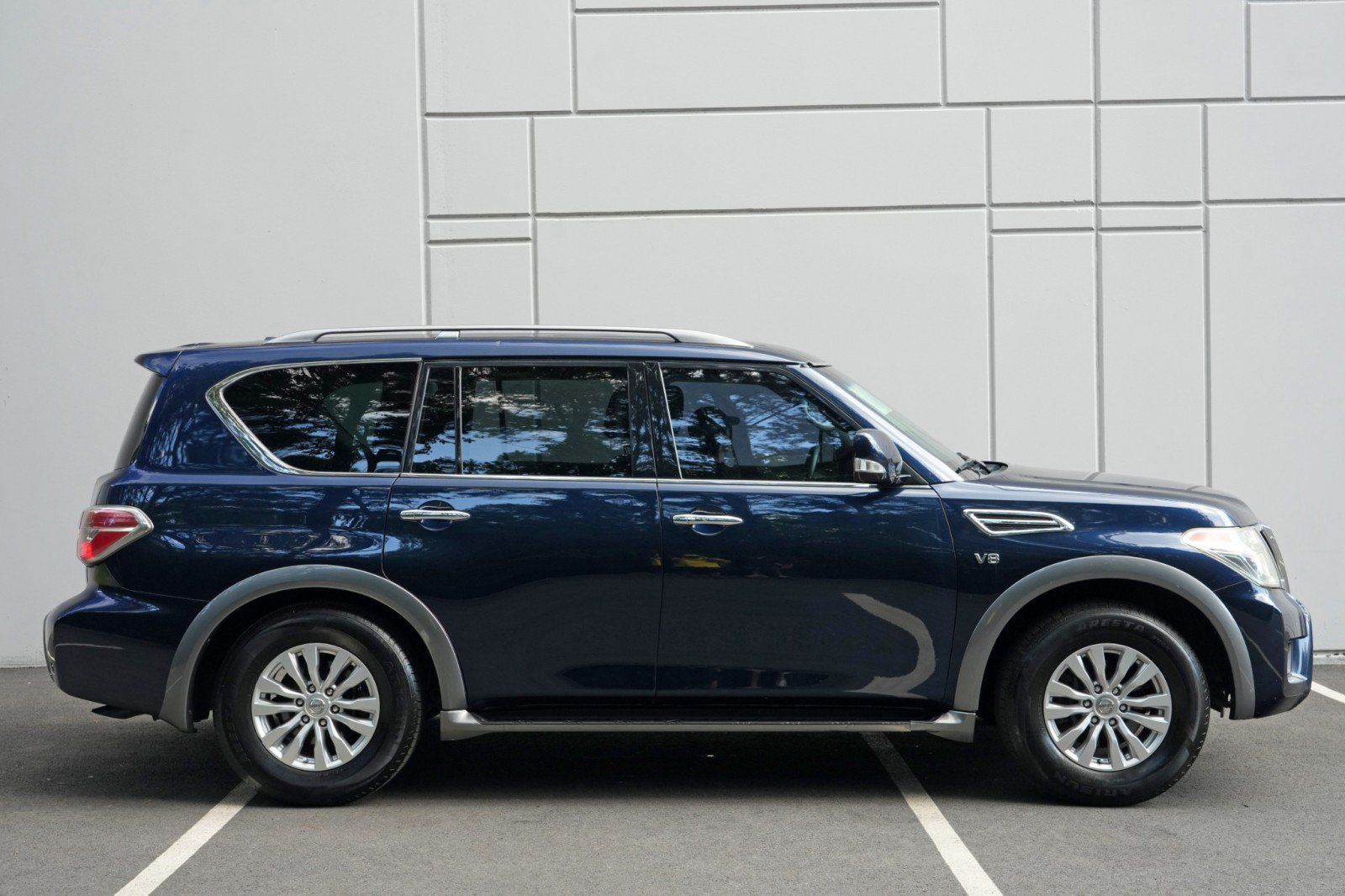 Used 2017 Nissan Armada SV w/ Driver Package AWD/4WD image 51
