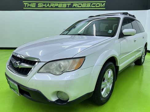 Used 2009 Subaru Outback 2.5i Limited AWD/4WD image 5