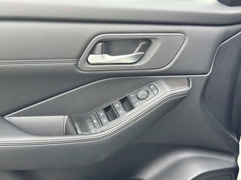 New 2026 Nissan Rogue SV image 24