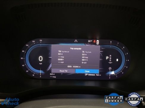 Used 2025 Volvo XC60 B5 Plus image 10