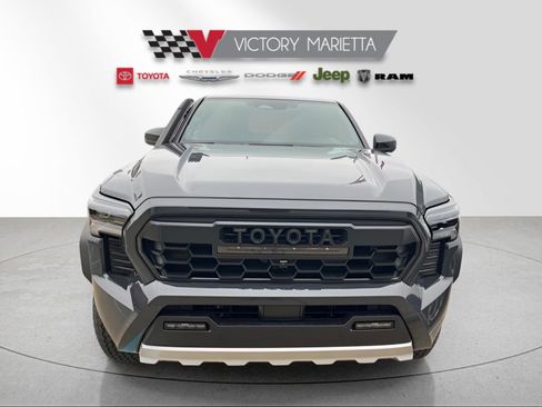New 2025 Toyota Tacoma Trailhunter image 6