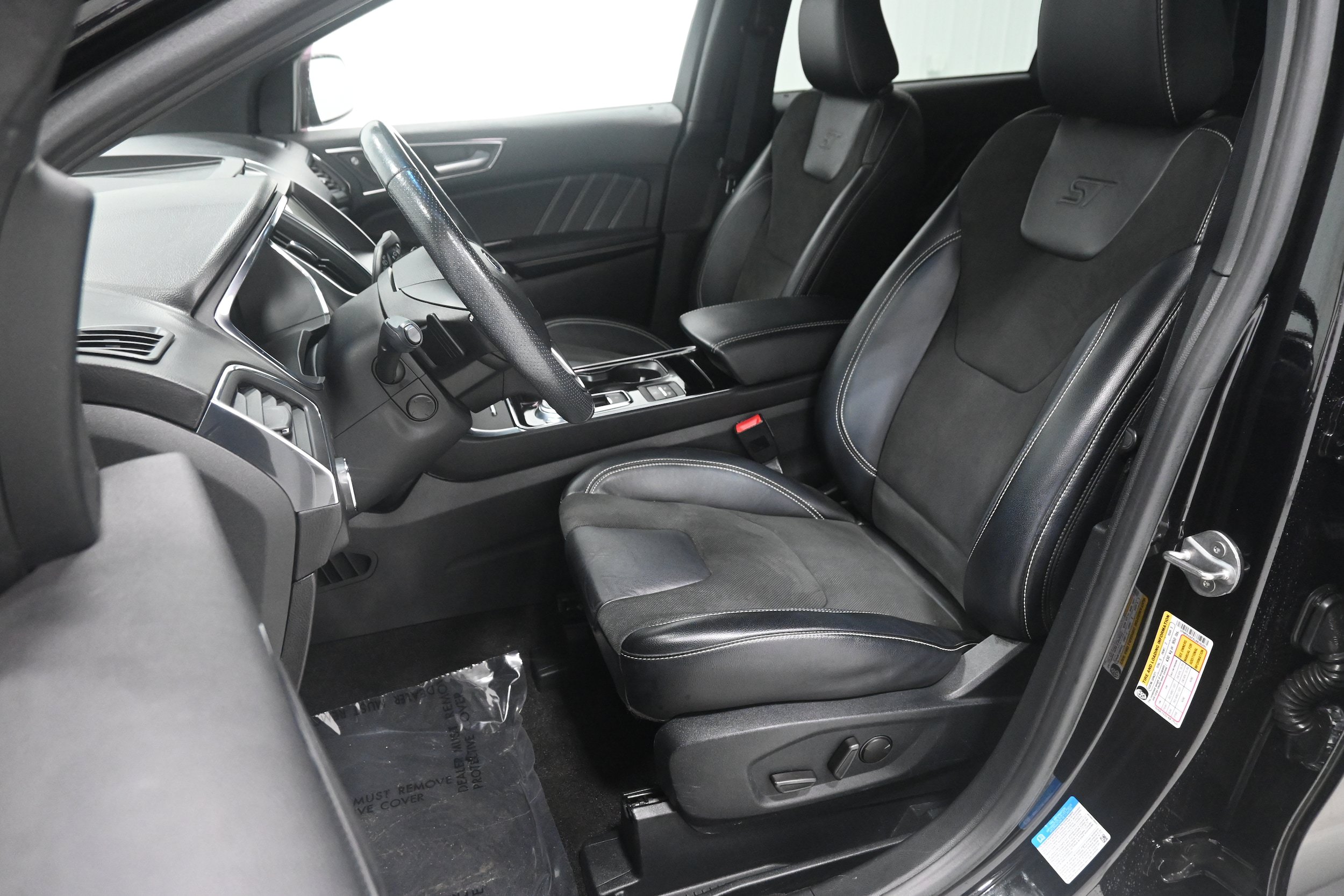 Used 2020 Ford Edge ST w/ Equipment Group 401A AWD/4WD image 7