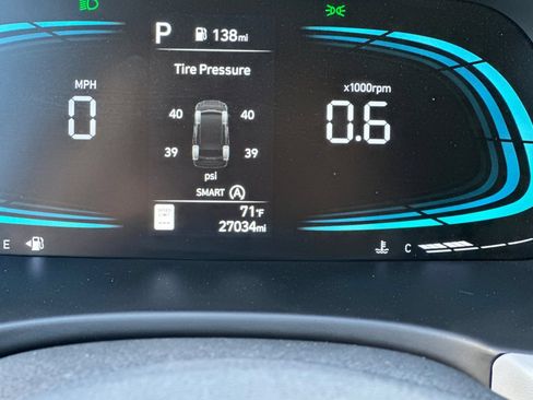 Used 2025 Hyundai Palisade SEL FWD image 28