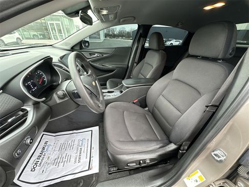 Used 2023 Chevrolet Malibu LT w/ Driver Confidence Package image 11