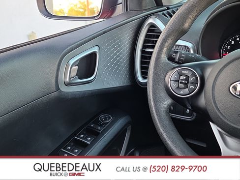 Used 2021 Kia Soul LX image 22
