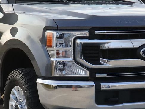 Used 2022 Ford F250 XLT image 7