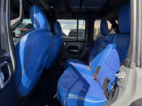 Used 2018 Jeep Wrangler Unlimited Sport AWD/4WD image 13