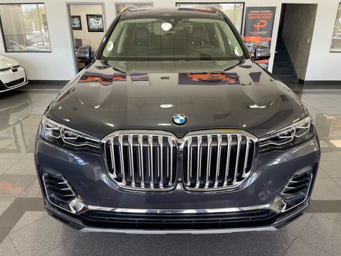 Used 2020 BMW X7 xDrive40i w/ Premium Package AWD/4WD image 9