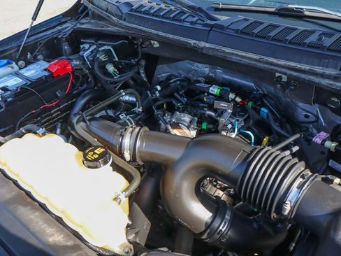 Used 2020 Ford F150 XL w/ Equipment Group 101A Mid RWD image 15