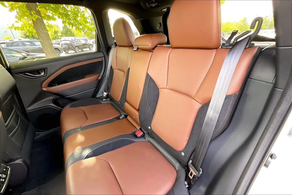 New 2026 Subaru Forester Touring AWD/4WD image 13
