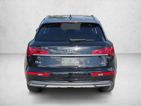 Certified 2023 Audi Q5 2.0T Premium w/ Convenience Package AWD/4WD image 6