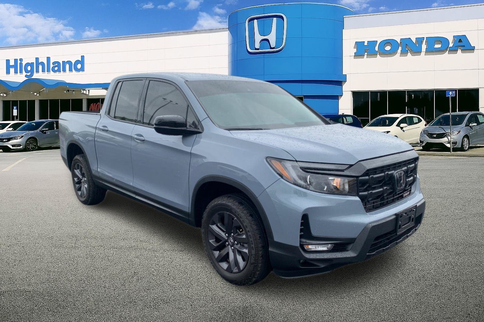 Certified 2025 Honda Ridgeline Sport image 7