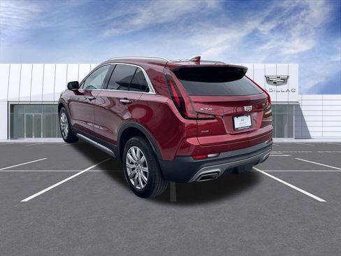 Used 2023 Cadillac XT4 Premium Luxury image 5