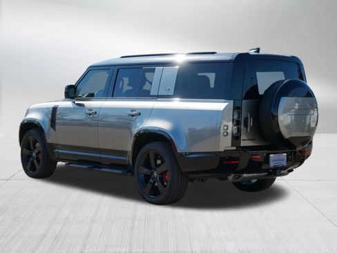 Used 2024 Land Rover Defender 130 X image 7