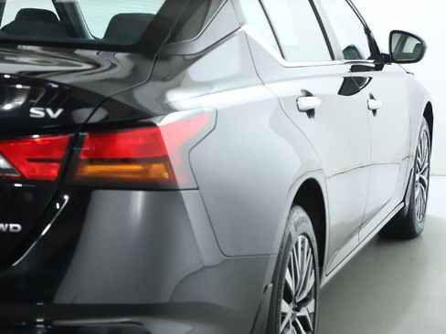 Certified 2023 Nissan Altima 2.5 SV w/ SV Premium Package image 48