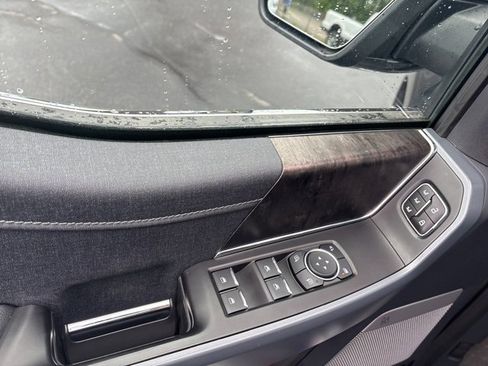 Used 2023 Ford F150 Lariat w/ Equipment Group 502A High image 7