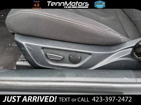 Used 2022 Ford Mustang GT w/ Black Accent Package RWD image 11