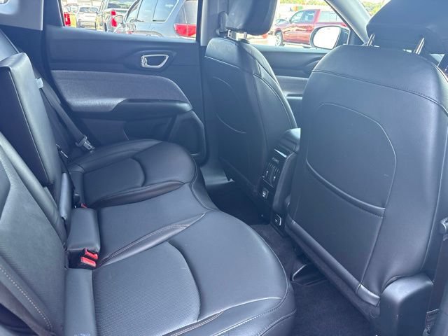 Used 2022 Jeep Compass Latitude AWD/4WD image 18