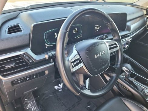 Used 2024 Kia Telluride LX image 23