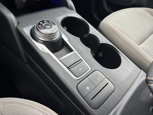 Used 2020 Ford Escape S FWD image 16