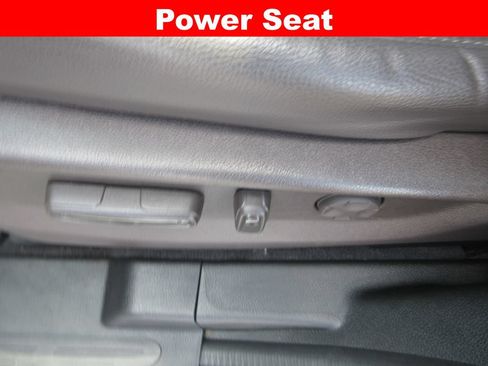 Used 2018 Honda Odyssey EX-L image 25