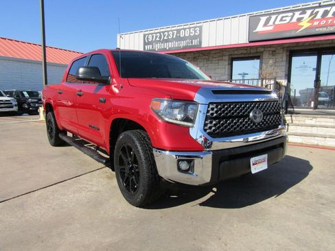 Used 2018 Toyota Tundra SR5 w/ SR5 Upgrade Package image 6