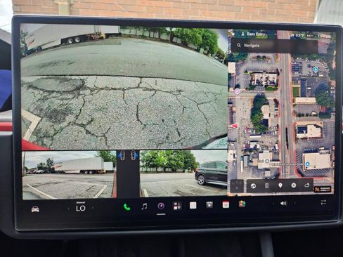 Used 2023 Tesla Model X AWD/4WD image 42