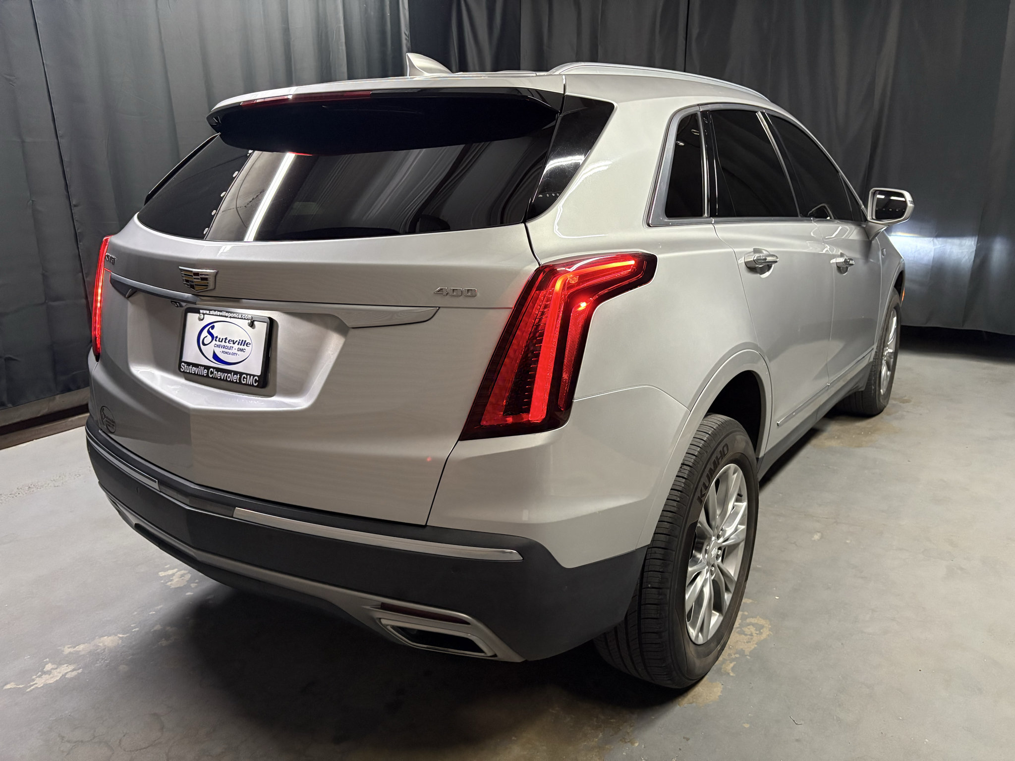 Used 2020 Cadillac XT5 Premium Luxury FWD image 5