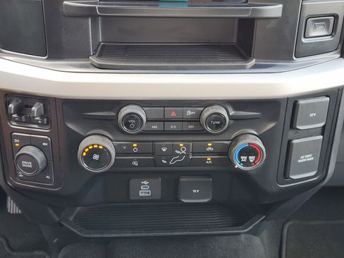 Used 2025 Ford F250 XLT w/ FX4 Off-Road Package AWD/4WD image 22