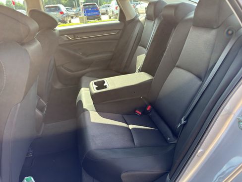 Used 2020 Honda Accord LX image 11