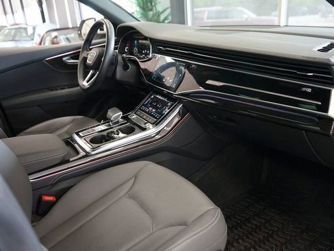 Used 2023 Audi Q8 Premium Plus AWD/4WD image 55