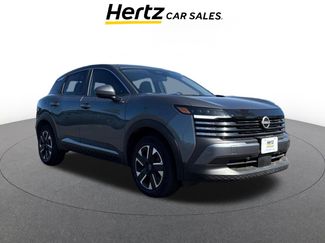 Used 2025 Nissan Kicks SV video 1