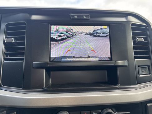 New 2026 Ford F250 XLT w/ FX4 Off-Road Package image 17