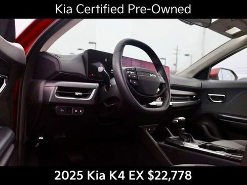 Certified 2025 Kia K4 EX image 9