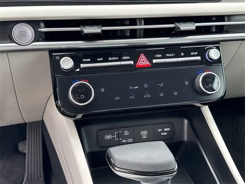 New 2026 Hyundai Tucson SEL image 24