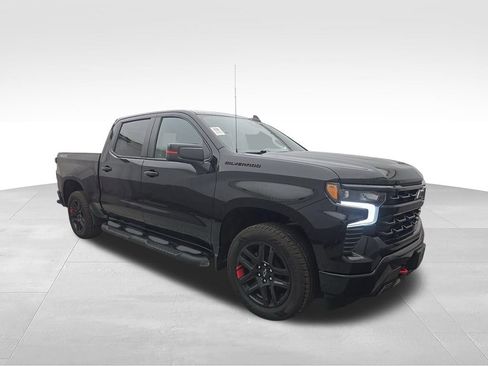 Certified 2023 Chevrolet Silverado 1500 RST w/ Redline Edition AWD/4WD image 32