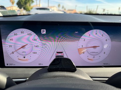 Used 2026 Genesis GV70 2.5T image 10