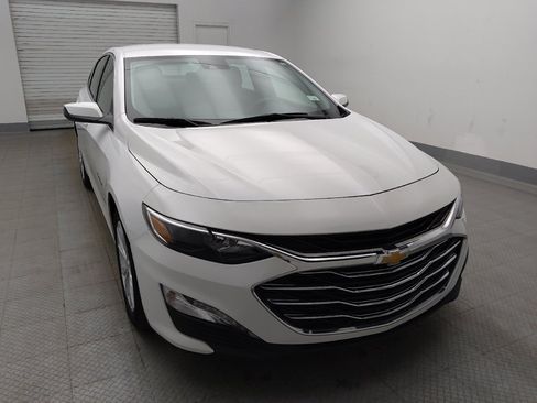 Used 2025 Chevrolet Malibu LT FWD image 14