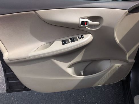 Used 2009 Toyota Corolla LE image 11