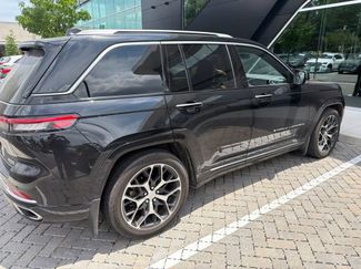 Used 2023 Jeep Grand Cherokee Summit AWD/4WD video 2
