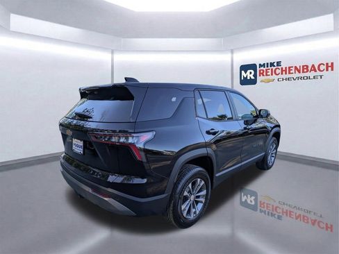 New 2026 Chevrolet Equinox LT w/ Convenience Package II FWD image 5