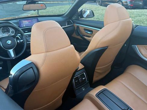 Used 2018 BMW 430i xDrive Convertible image 22